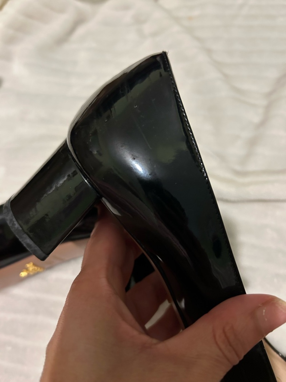 Prada patent leather 2 inch heel - Picture 6 of 17